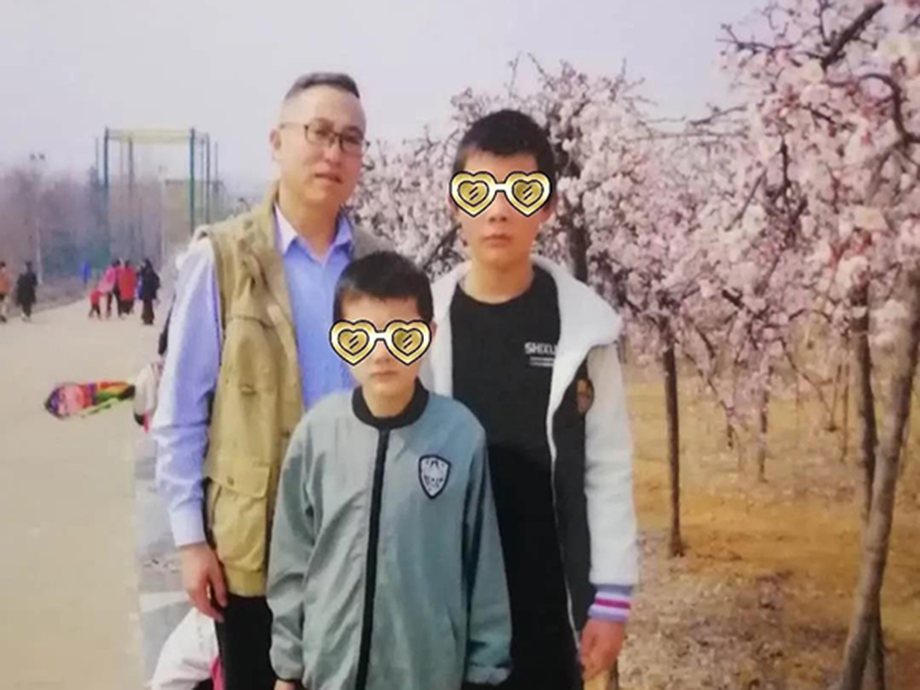 费县孤贫儿童志愿团丁...